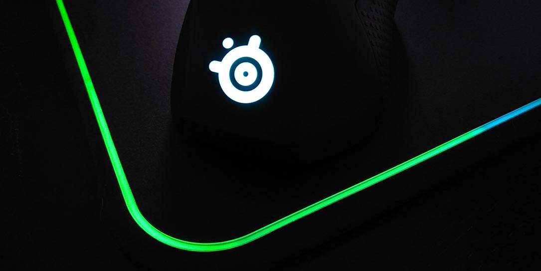 Steelseries Qck Prism Review A Solid Dual Surfaced Rgb Illuminated Gaming Mousepad
